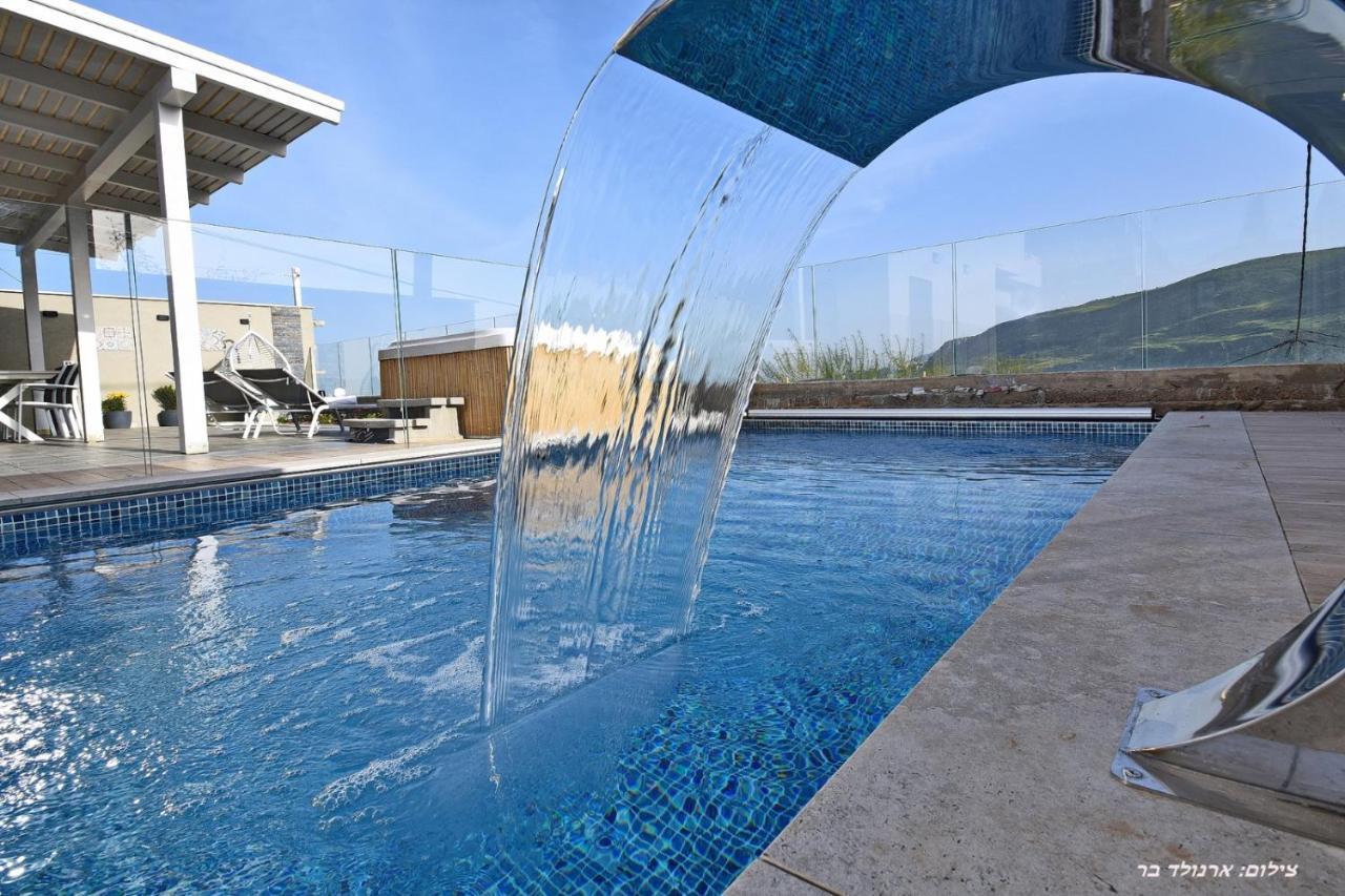 Villa וילה מגדלא Extérieur photo