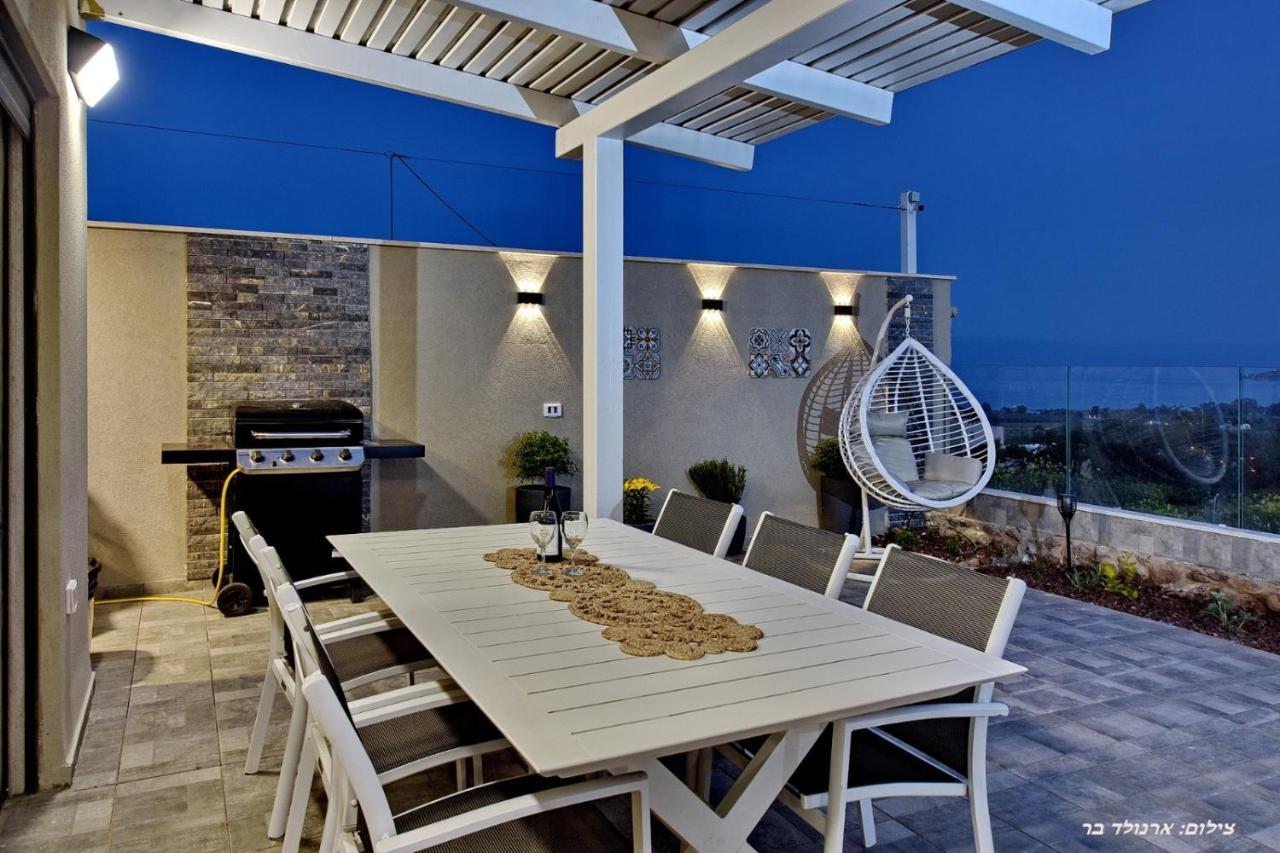 Villa וילה מגדלא Extérieur photo