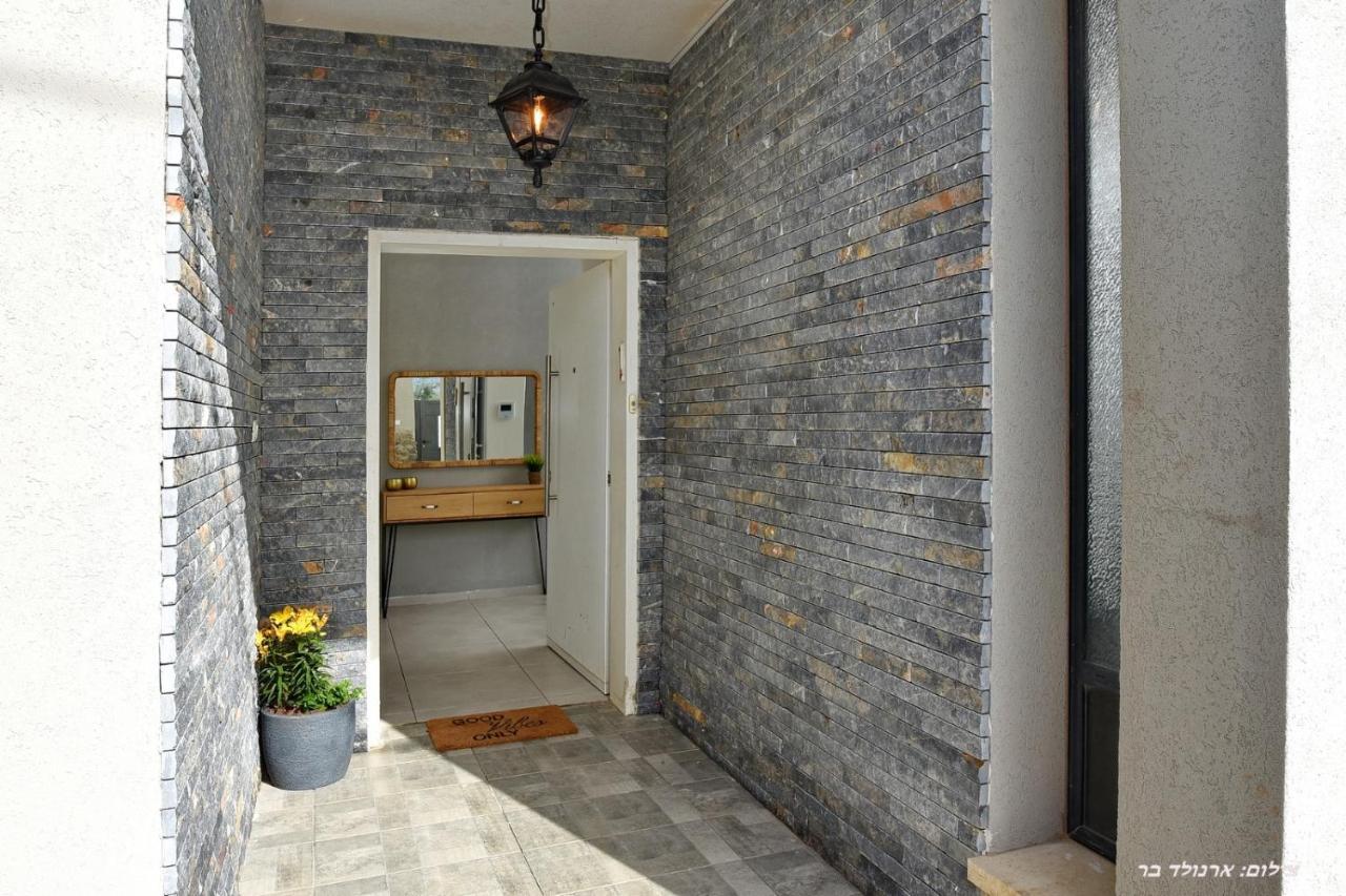 Villa וילה מגדלא Extérieur photo