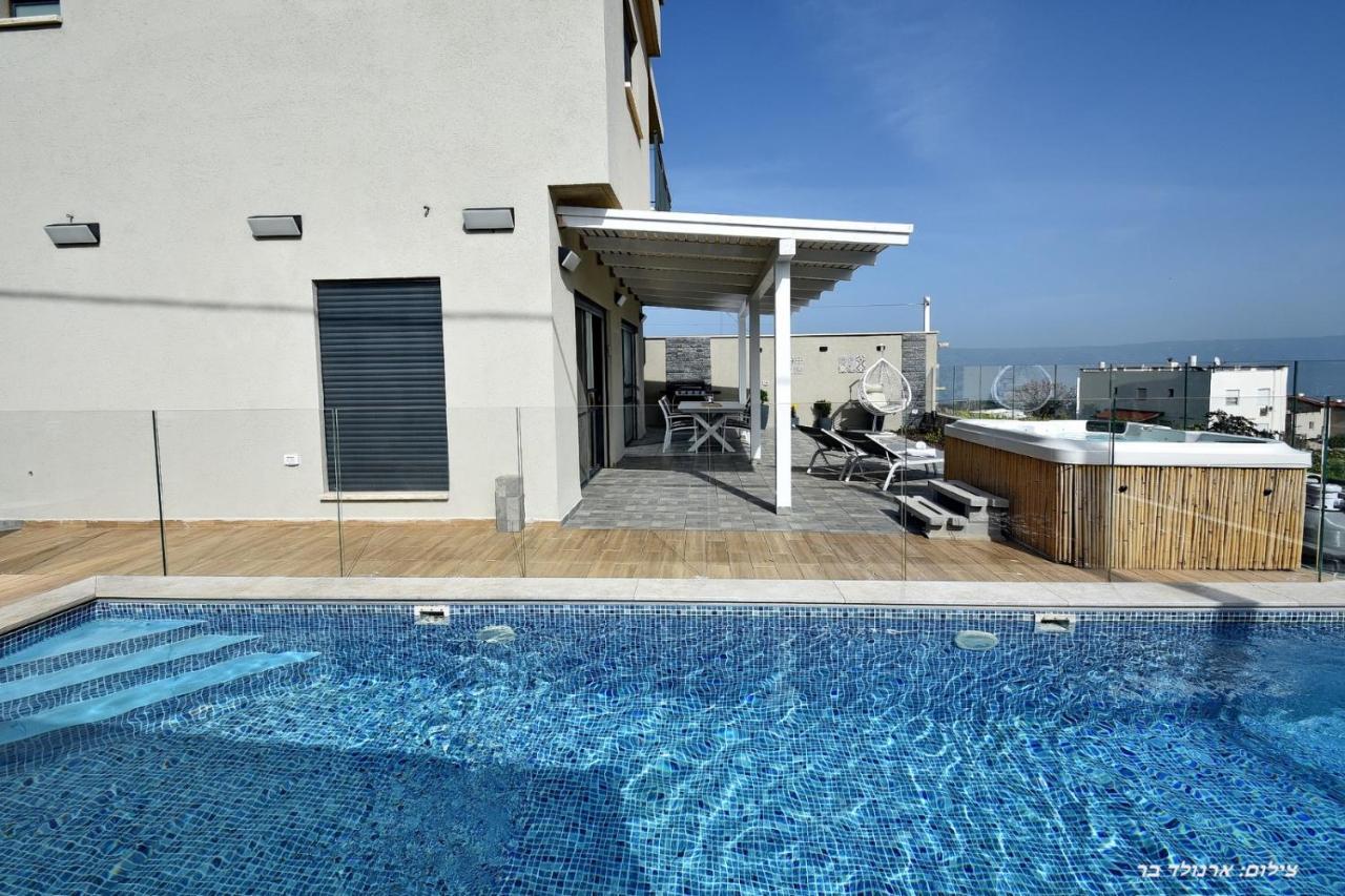 Villa וילה מגדלא Extérieur photo