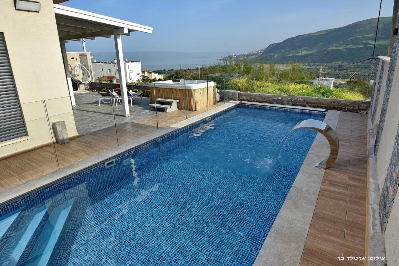 Villa וילה מגדלא Extérieur photo