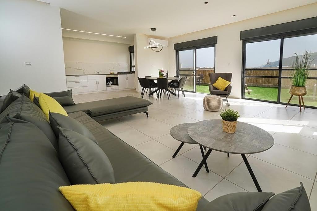 Villa וילה מגדלא Chambre photo